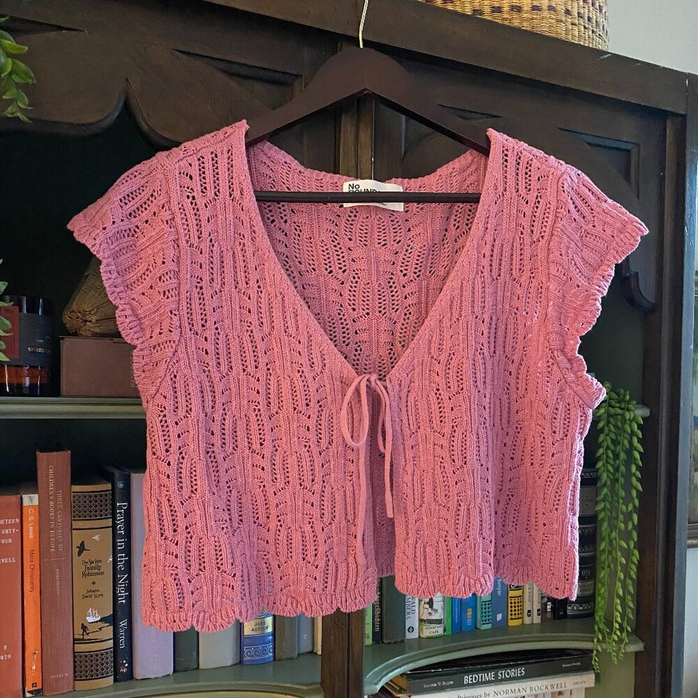 No Boundaries Pink Crochet Tie-Front Sweater Top – L (12-14) – Boho Cap Sleeve